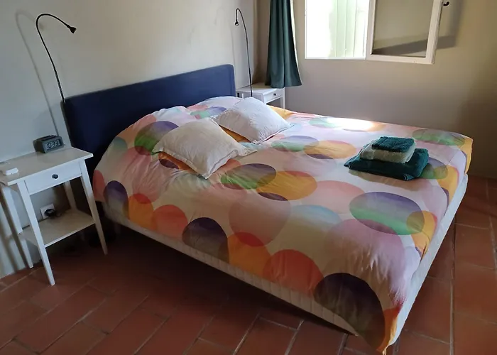 Maison De Village En Pierre